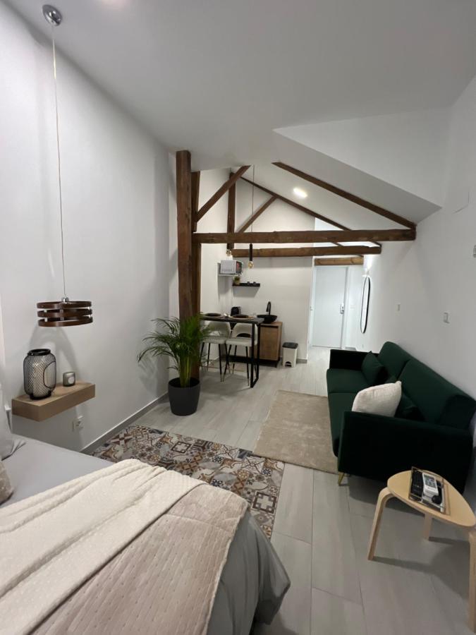 Suites Chic Эренсия Экстерьер фото