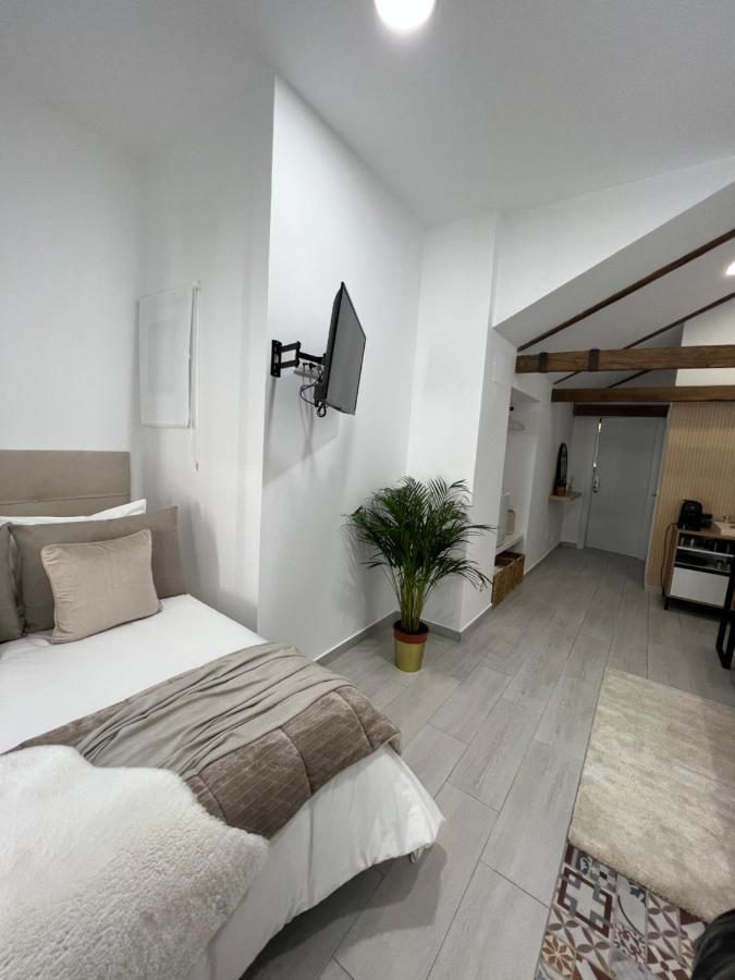 Suites Chic Эренсия Экстерьер фото